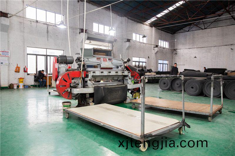 生(sheng)産(chan)設備(bei)